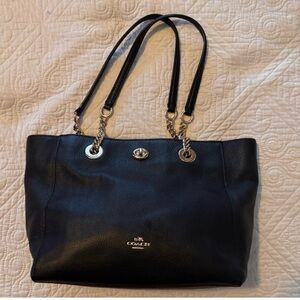 Coach Black Turnlock Chain Pebble Leather Tote Bag (57107) EUC